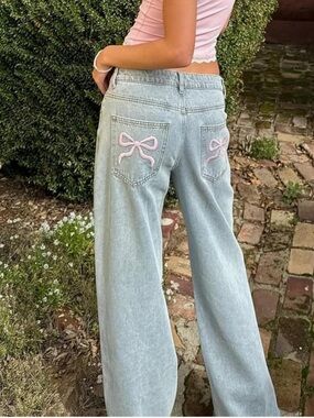 Light Wash Wide-Leg Jeans with Pink Bow Embroidery back pockets